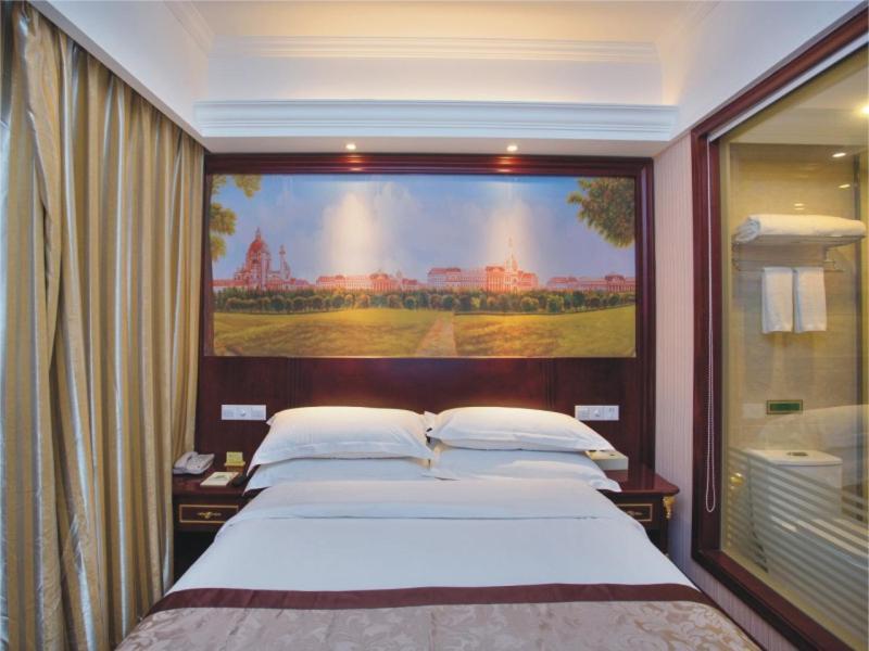 Vienna Classic Hoingqiao National Exhibition Centre Xujing Shanghai